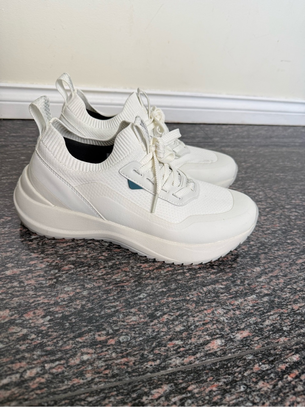 Vessi Stormburst Low Top white size M7